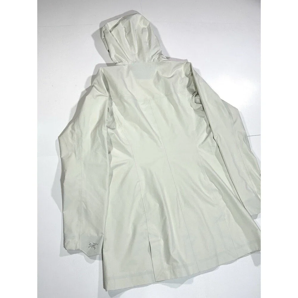 Arc’teryx Goretex Women Rain Jacket White Long Parka Size S Cream Gray Hooded - Picture 14 of 16